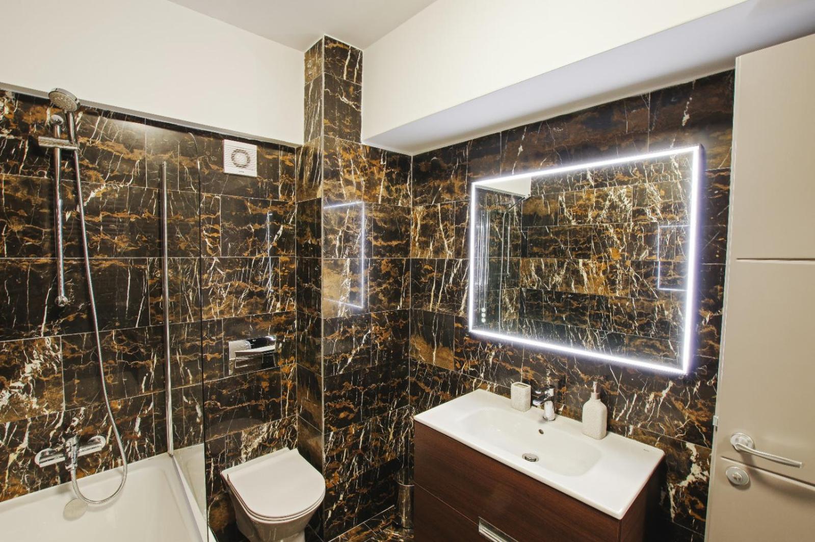 Himson-Brown Apartment Ясси Екстер'єр фото
